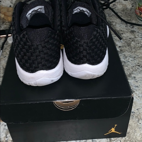 Air Jordan future low size 6Y - Picture 3 of 4